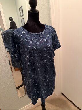 Isaac Mizrahi Navy Blue Floral Short-Sleeve Tee